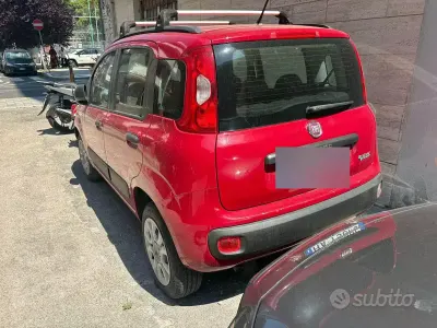 Usata Fiat Panda 85 CV (62 kW) 2013 Rosso Utilitaria