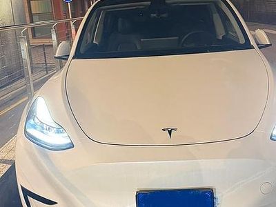 Usata Tesla Model Y RWD 219 kW (299 CV) 2024 Bianco SUV