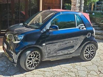 Usata 2022 Smart ForTwo Electric Drive Cabrio | 16.000 € (Cara)