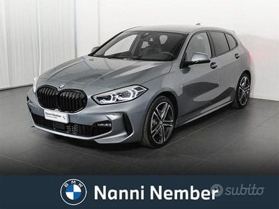 Grigio Usata 2023 BMW 118 Shadowline Utilitaria | 28.500 € (Buon prezzo)