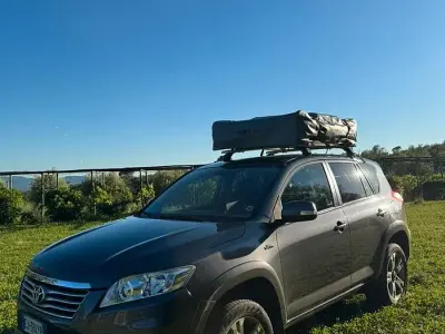 Usata Toyota RAV4 Executive 150 CV (110 kW) 2011 Grigio SUV