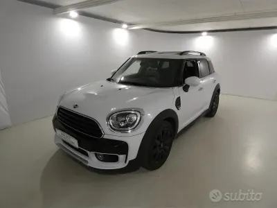 Usata Mini Countryman Hype 102 CV (75 kW) 2020 Bianco SUV