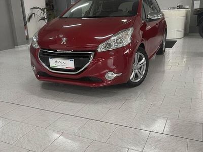 usata Peugeot 208 1.6 e-HDi 92 CV Stop&Start 5 porte Allure