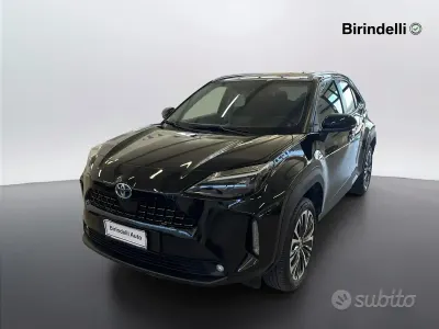Usata Toyota Yaris Cross Lounge 92 CV (67 kW) 2022 Nero SUV