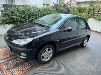 usata Peugeot 206 1.4 benzina IDEALE PER NEOPATENTATI