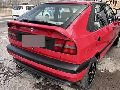 Usata Lancia Delta 75 CV (55 kW) 1993 Rosso Utilitaria
