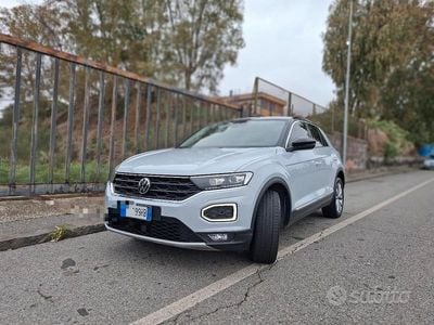 Usata VW T-Roc 110 CV (80 kW) 2021 Bianco SUV