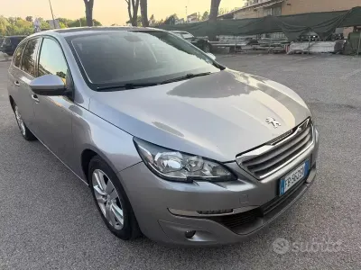 Usata Peugeot 308 Business-Line 99 CV (72 kW) 2015 Grigio Berlina