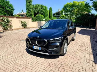 Usata BMW X1 Advantage 150 CV (110 kW) 2021 Nero SUV