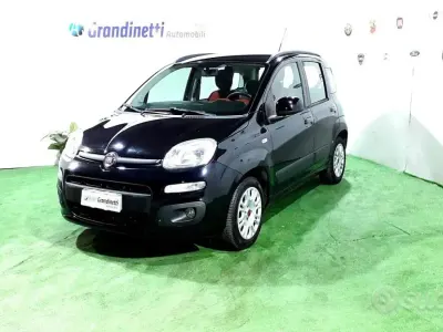 Käytetty Fiat Panda Lounge 69 HP (50 kW) 2015 Musta Viistoperä