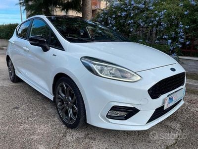 Bianco Usata 2018 Ford Fiesta ST-Line Utilitaria | 11.000 € (Buon prezzo)