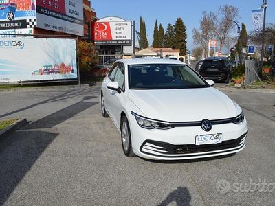 Usata VW Golf VIII Life 110 CV (80 kW) 2023 Bianco Berlina