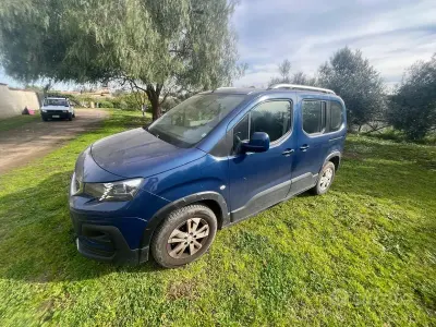 Usata Peugeot Rifter 102 CV (75 kW) 2018 Bluazzurro Monovolume