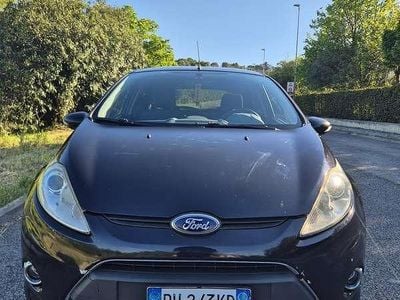 Begagnad Ford Fiesta Titanium 68 HK (50 kW) 2009 Svart Sedan