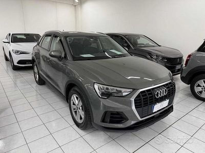 Begagnad Audi Q3 Business 150 HK (110 kW) 2021 Grå SUV