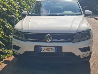 Usata VW Tiguan Business 150 CV (110 kW) 2017 Bianco SUV