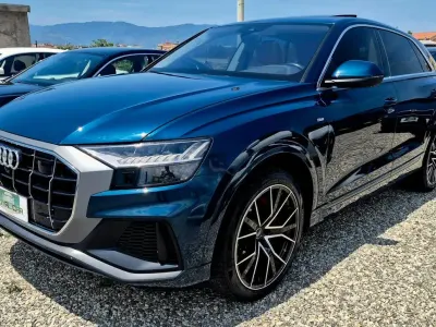 Usata Audi Q8 Ambiente 285 CV (209 kW) 2021 Blu SUV