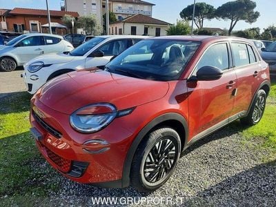 Usata Fiat 600 110 CV (80 kW) 2024 Rosso SUV