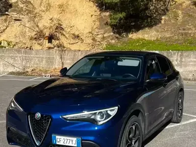 Occasion Alfa Romeo Stelvio Super 190 ch (139 kW) 2021 Bleue SUV