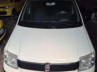 Begagnad Fiat Panda Dynamic 59 HK (43 kW) 2011 Vit Halvkombi