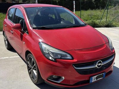 Usata Opel Corsa Cosmo 90 CV (66 kW) 2015 Rosso Utilitaria