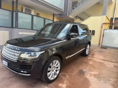Usata Land Rover Range Rover Vogue 249 CV (183 kW) 2014 SUV