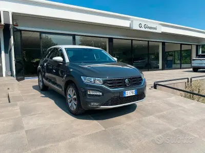 Usata VW T-Roc Style 116 CV (85 kW) 2020 Bianco SUV