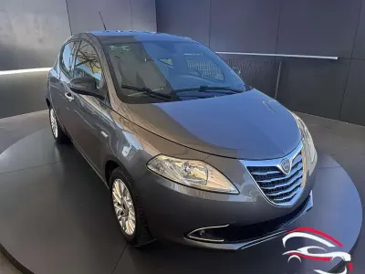 Usata Lancia Ypsilon S 69 CV (50 kW) 2014 Nero Utilitaria