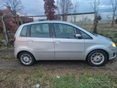Usata Lancia Musa 95 CV (69 kW) 2008 Monovolume