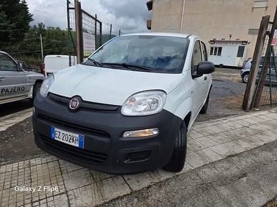 Usata Fiat Panda Pop 75 CV (55 kW) 2015 Bianco Utilitaria