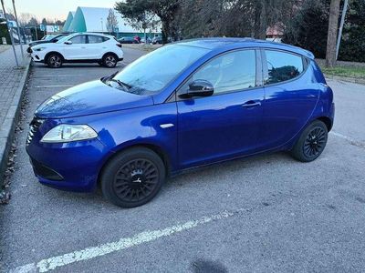 Usata Lancia Ypsilon Silver 69 CV (50 kW) 2015 Utilitaria