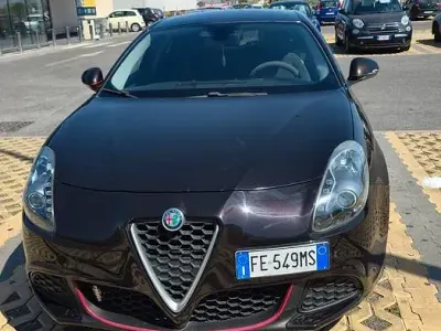 Usata Alfa Romeo Giulietta 120 CV (88 kW) 2016 Nero Utilitaria