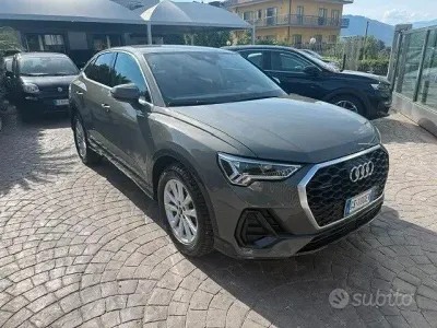 Usata Audi Q3 Business Plus 150 CV (110 kW) 2023 Grigio SUV