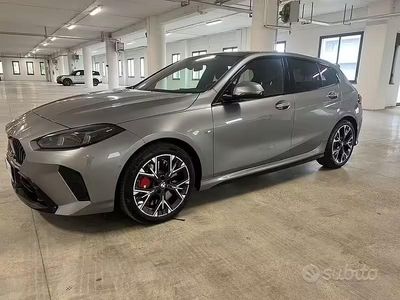 Usata BMW 120 M Sport 163 CV (119 kW) 2025 Grigio Utilitaria