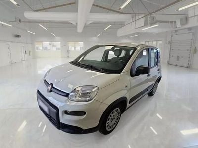 Usata Fiat Panda Street 69 CV (50 kW) 2022 Bianco Utilitaria