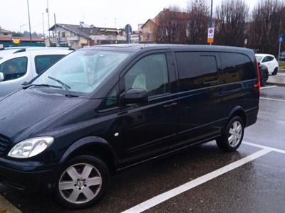 Usata Mercedes Vito 116 CV (85 kW) 2010 Nero Furgone