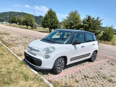 Usata Fiat 500L Lounge 95 CV (69 kW) 2012 Bianco Monovolume