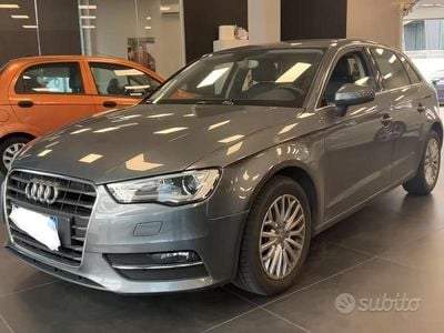 Gebraucht Audi A3 Ambition 105 PS (77 kW) 2014 Grau Limousine