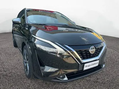 Usata Nissan Qashqai Tekna 158 CV (116 kW) 2023 Grigio SUV