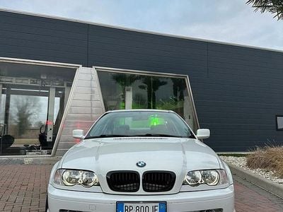 Usata BMW 318 2001 Bianco Coupé