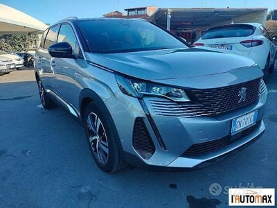 Usata Peugeot 5008 Allure 131 CV (96 kW) 2023 Grigio SUV