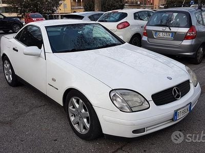 Gebraucht Mercedes SLK200 192 PS (141 kW) 1999 Weiß Cabrio