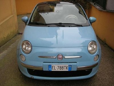 Usata Fiat 500 Lounge 69 CV (50 kW) 2012 Blu/azzurro Utilitaria