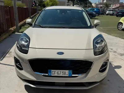 Usata Ford Puma ST-Line X 125 CV (91 kW) 2021 Beige SUV
