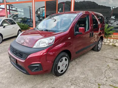 Occasion Fiat Qubo Trekking 95 ch (69 kW) 2017 Rouge Monospace