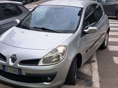 usata Renault Clio III Clio2005 3p 1.2 16v Confort