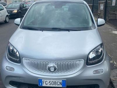Grigio Usata 2016 Smart ForFour Utilitaria | 9990 € (Buon prezzo)