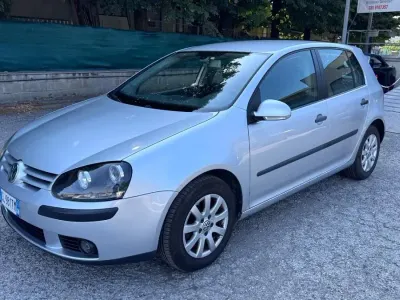 Usata VW Golf IV Comfortline 105 CV (77 kW) 2004 Grigio Berlina