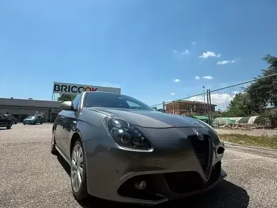 Usata Alfa Romeo Giulietta 109 CV (80 kW) 2017 Grigio Utilitaria