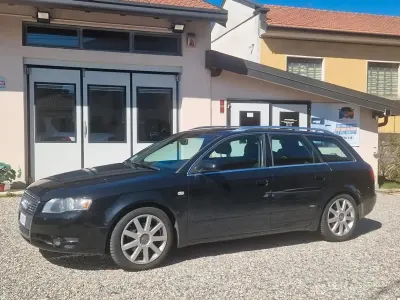 Occasion Audi A4 Ambiente 140 PK (102 kW) 2006 Zwart Stationwagen